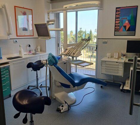 poltrona4.jpeg poltrona4.jpeg