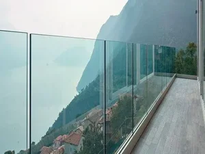 Parapetti in vetro