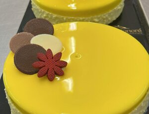 torta con glassa