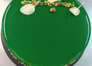 torta con glassa verde