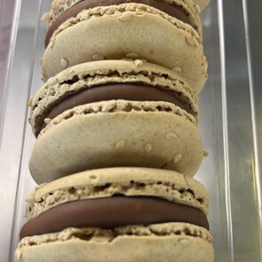 Macaron Cioccolato e Caramello