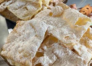 frappe o chiacchiere dolce di carnevale