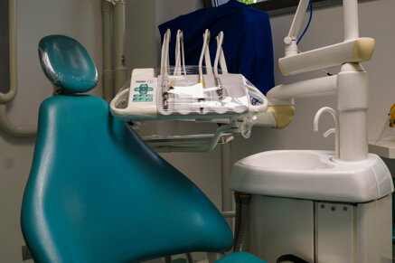 4a5b569d576c3f85cbe6eead97eaead2f8110d53