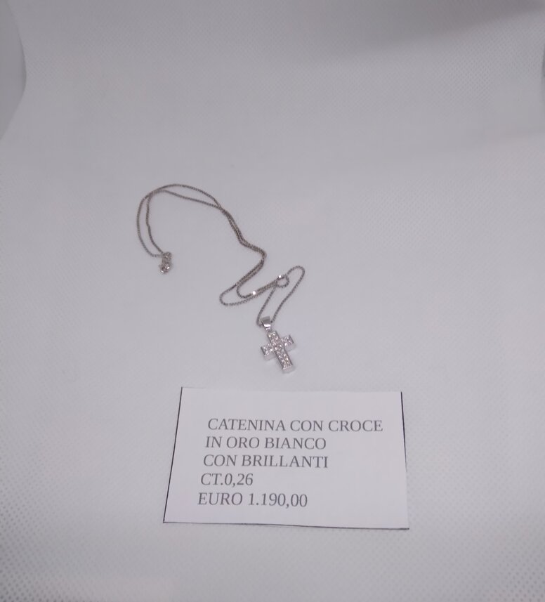 catenina con croce.jpeg catenina con croce.jpeg