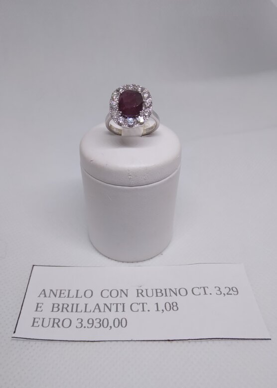 anello con rubino 3,29.jpeg anello con rubino 3,29.jpeg