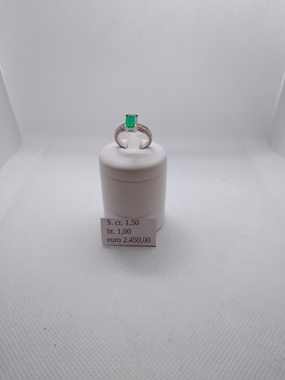 bcce07f96521af7b4e1d7eadeac95aac9e13ac13 bcce07f96521af7b4e1d7eadeac95aac9e13ac13