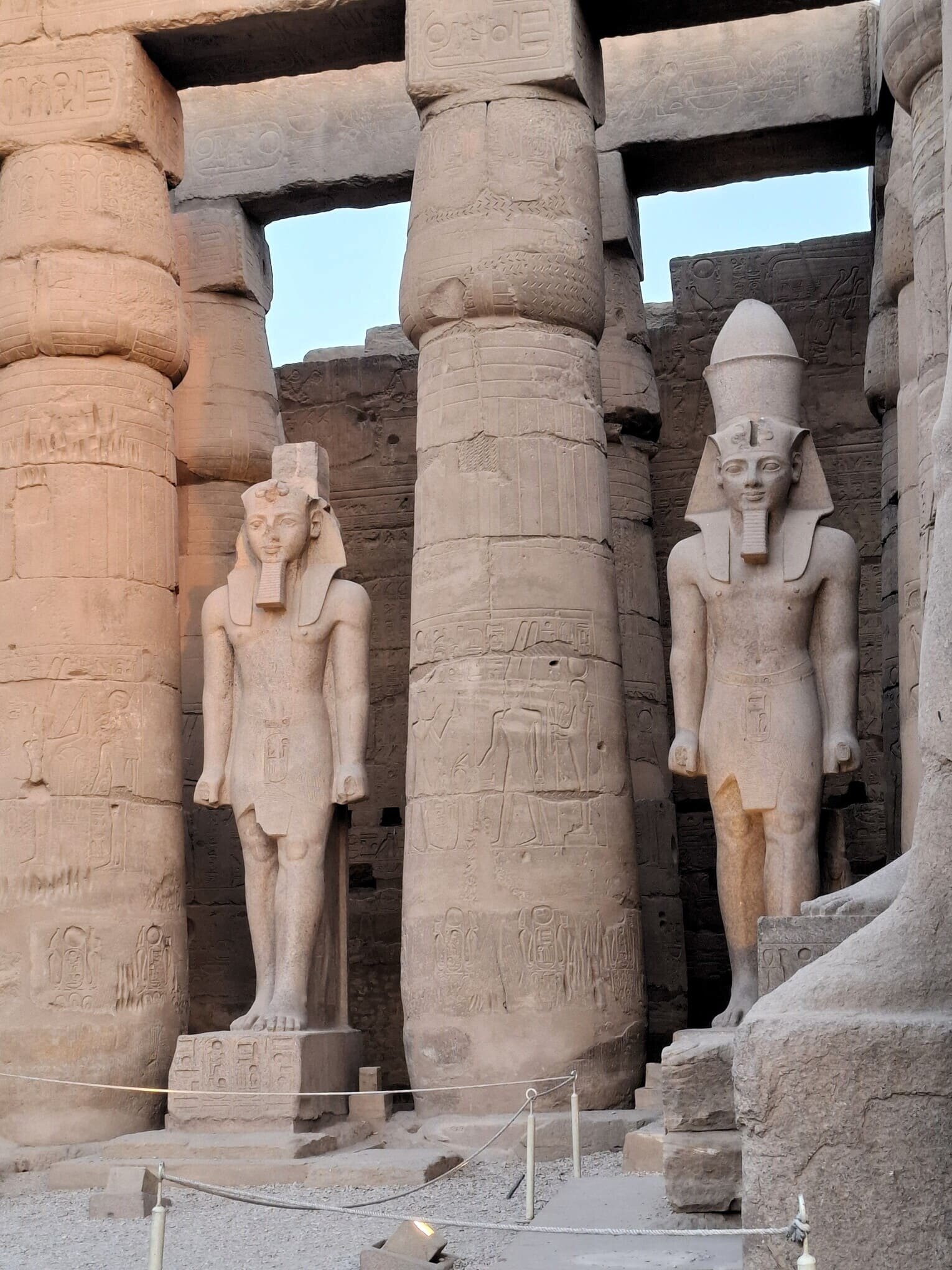 luxor-statue-2---copia.jpeg luxor-statue-2---copia.jpeg