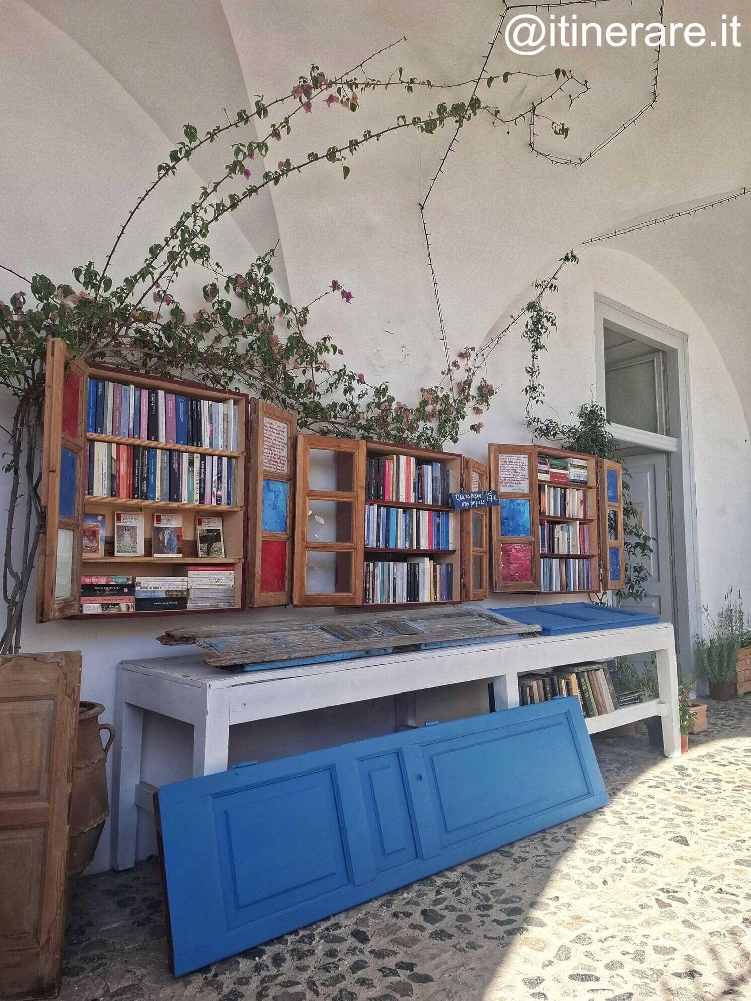 santorini_domenica_atlantisbook_giardino_fira.jpeg santorini_domenica_atlantisbook_giardino_fira.jpeg