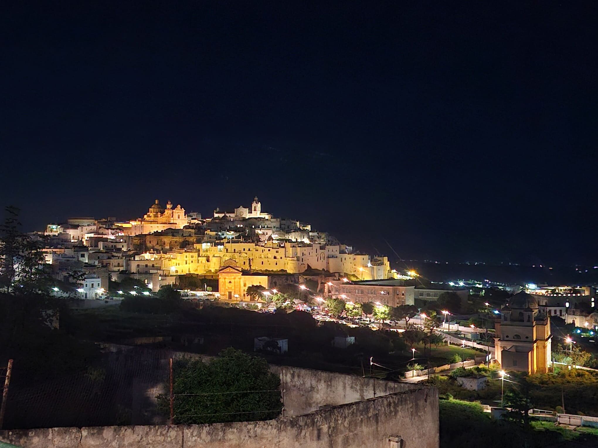 vista_ostuni_notte.jpeg