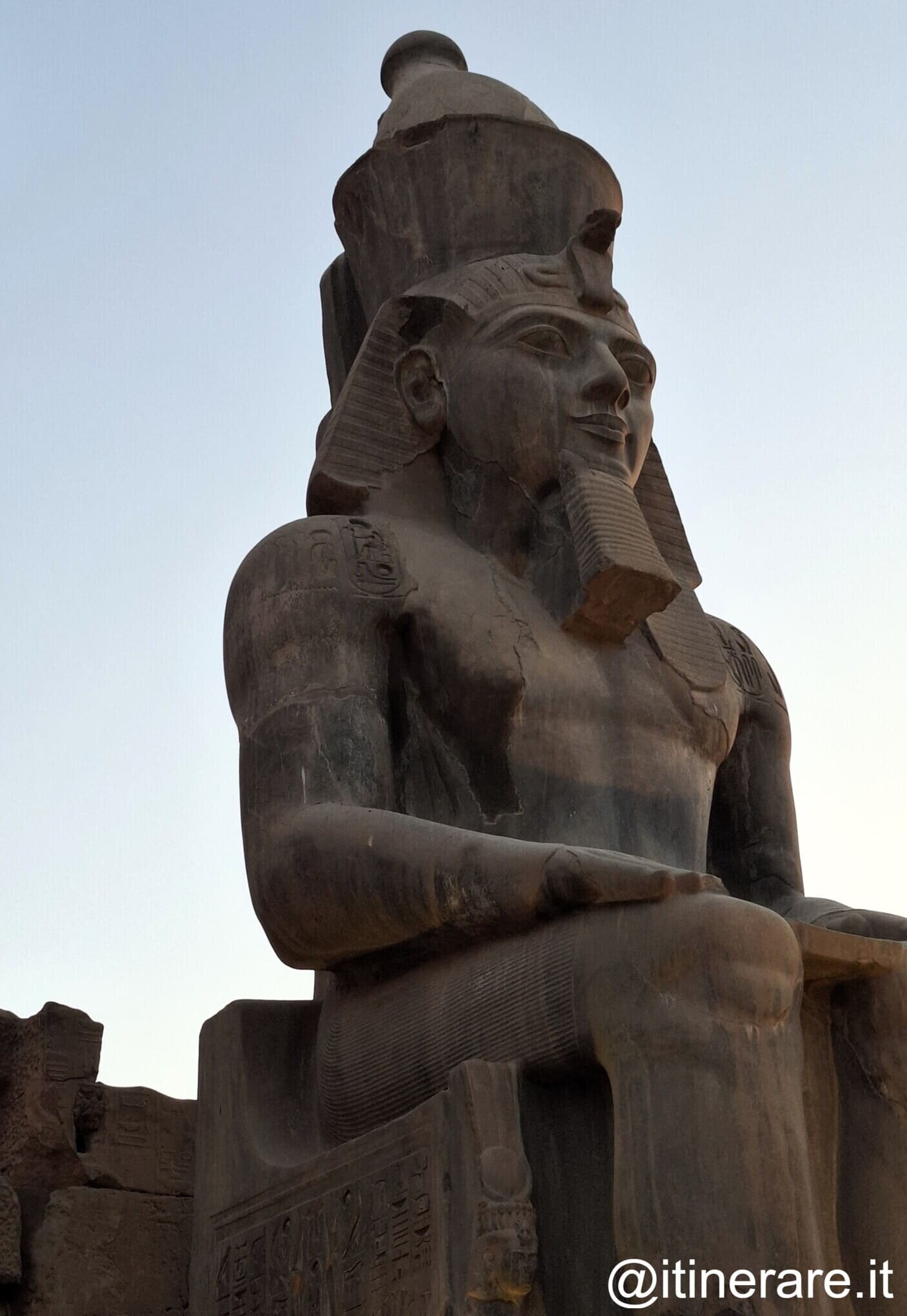 luxo-statua---copia.jpeg luxo-statua---copia.jpeg