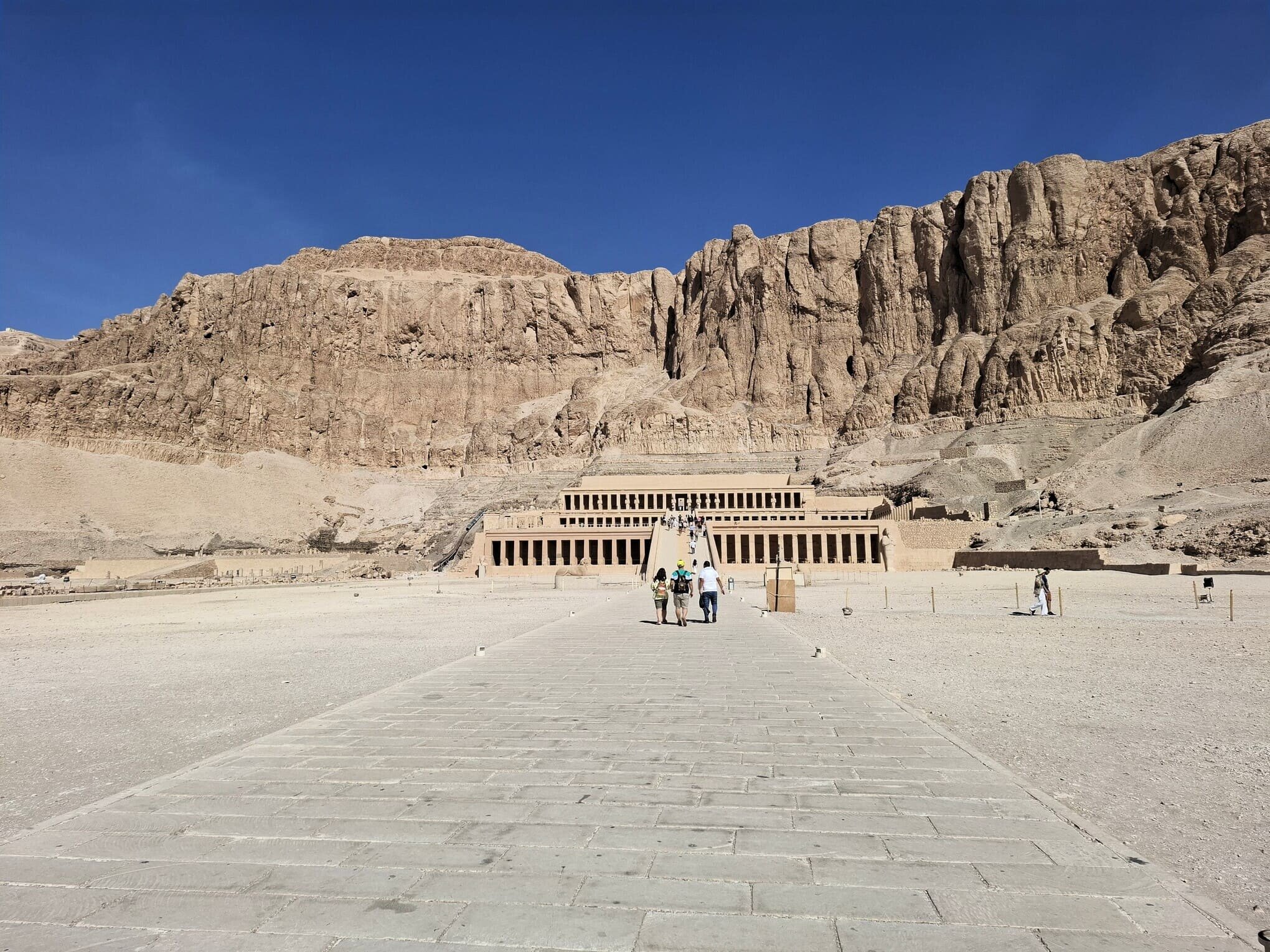 tempio-regina-hapteshut---copia.jpeg tempio-regina-hapteshut---copia.jpeg