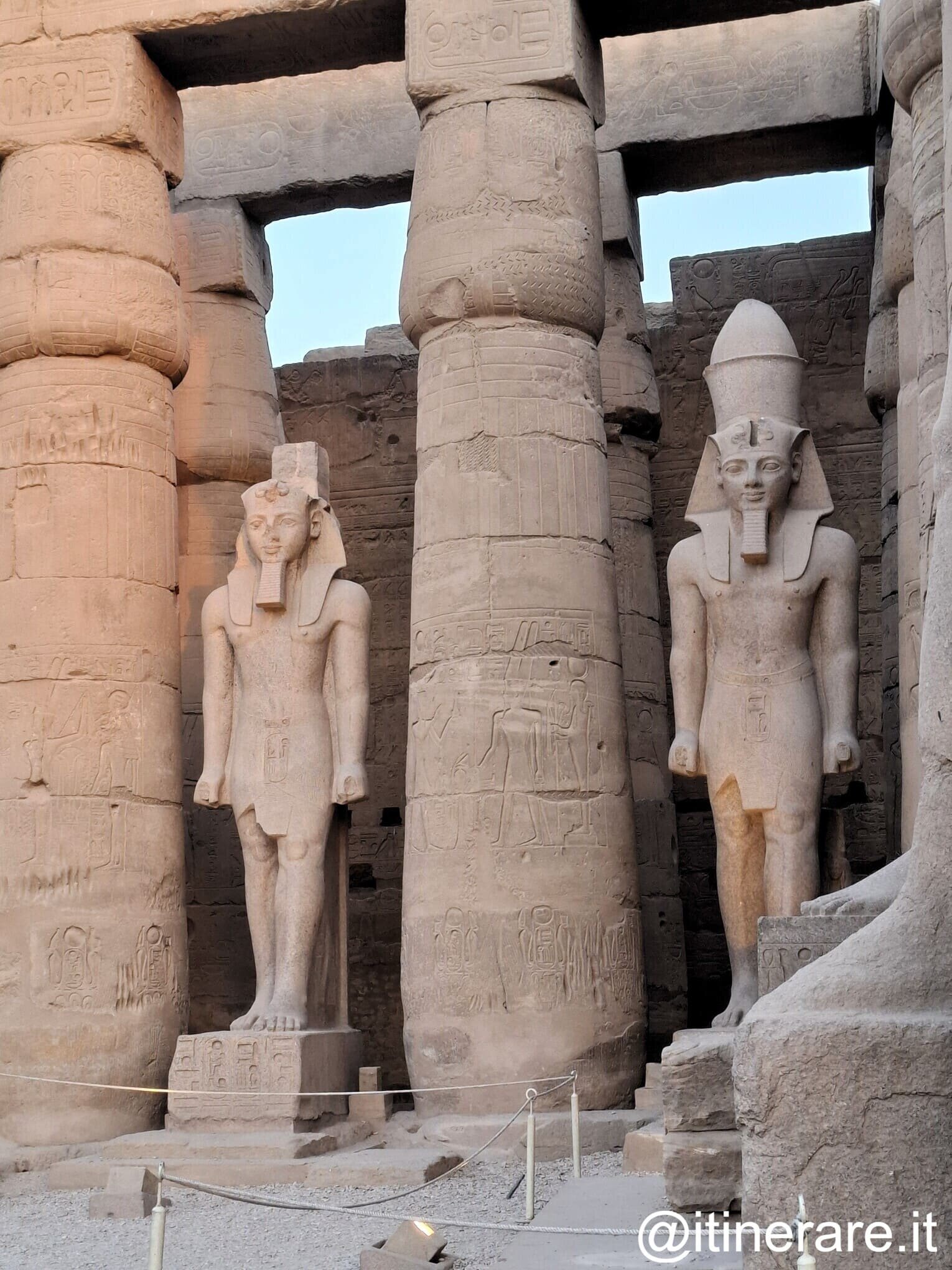 luxor-statue-2---copia.jpeg luxor-statue-2---copia.jpeg