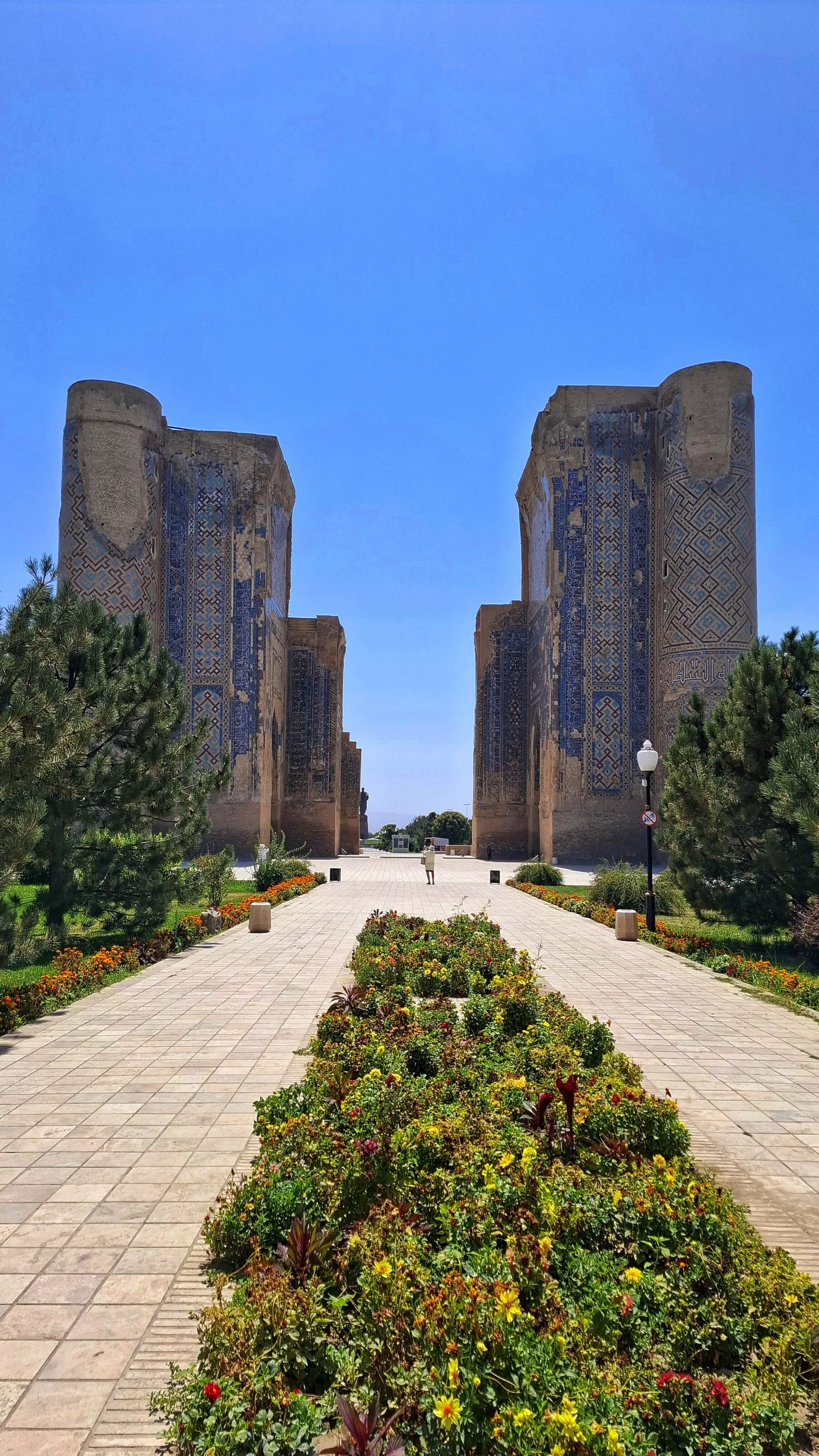 ak--saray.jpeg ak--saray.jpeg