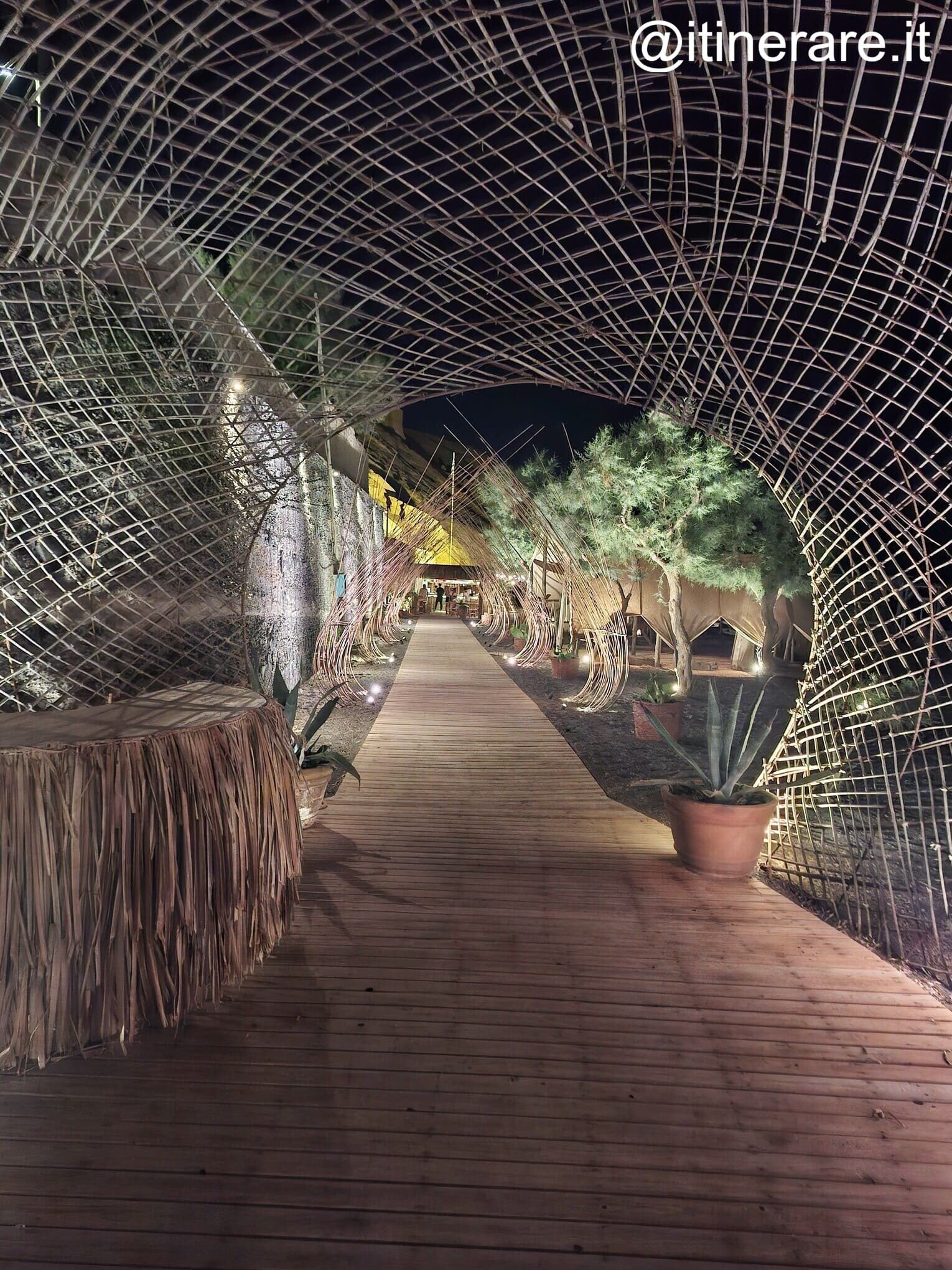 santorini_sabato_ingresso_yalosbeach.jpeg santorini_sabato_ingresso_yalosbeach.jpeg