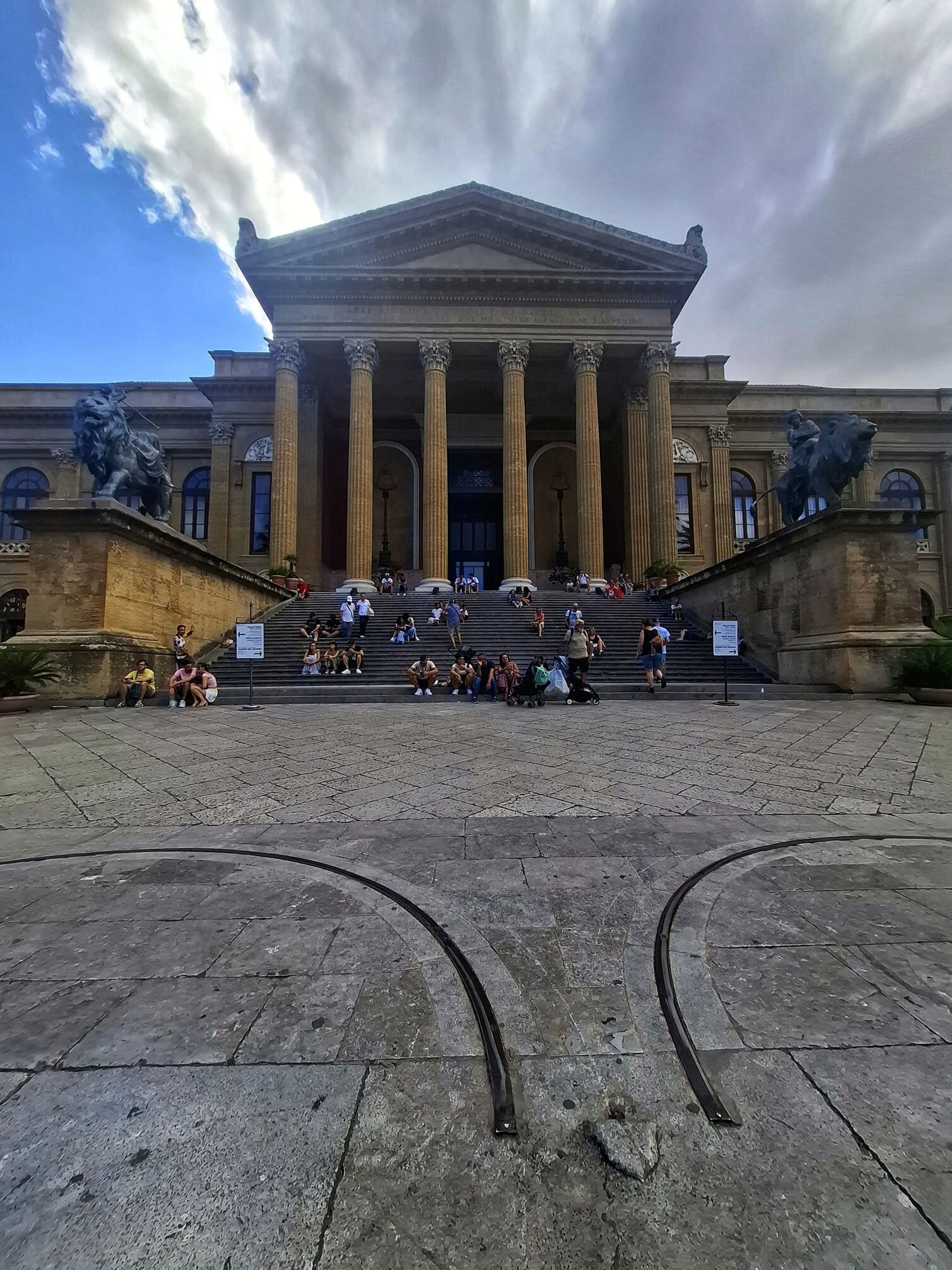 teatro-massimo-prospetto.jpeg teatro-massimo-prospetto.jpeg