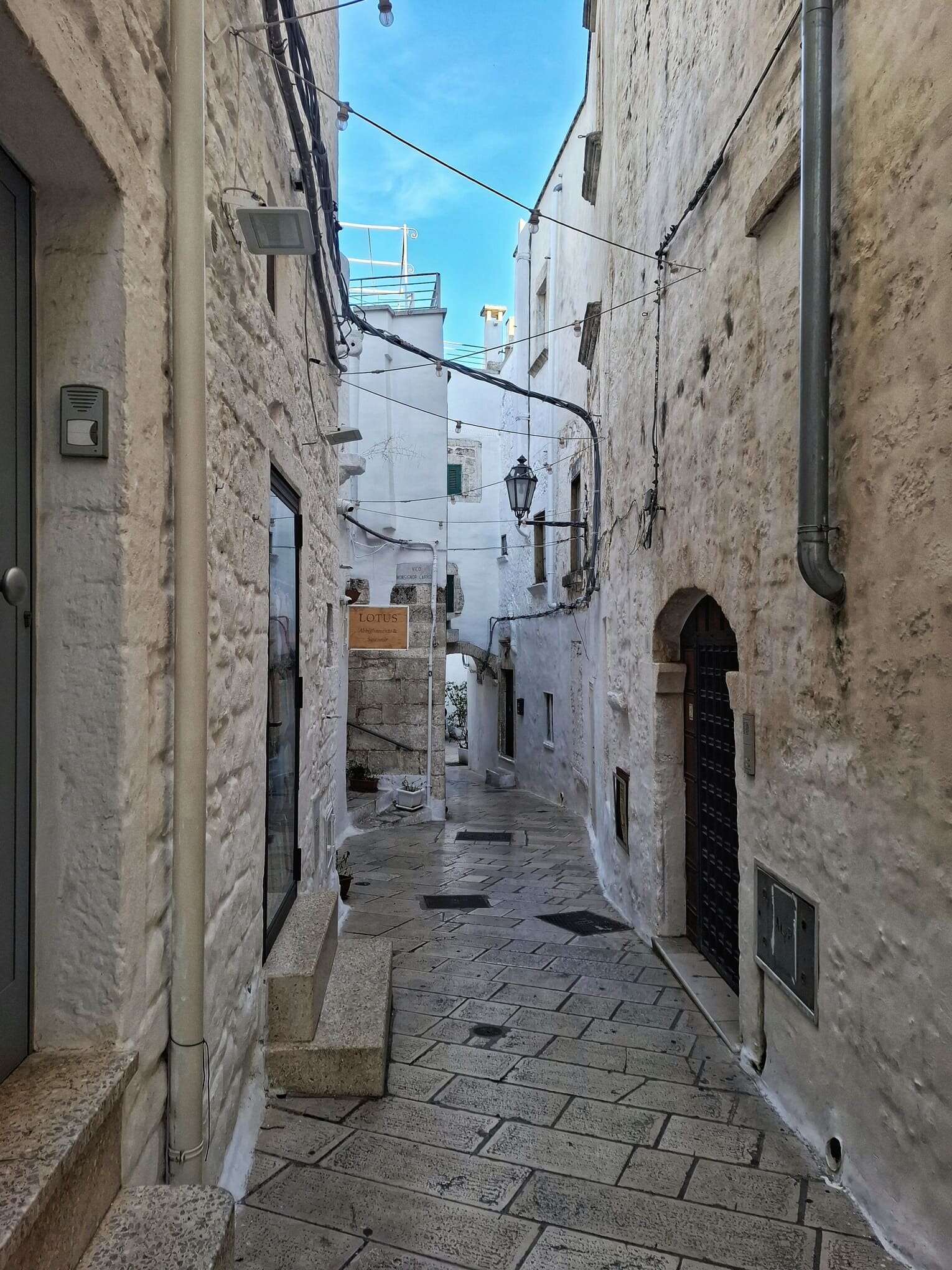 ostuni_vicoliinterni3.jpeg