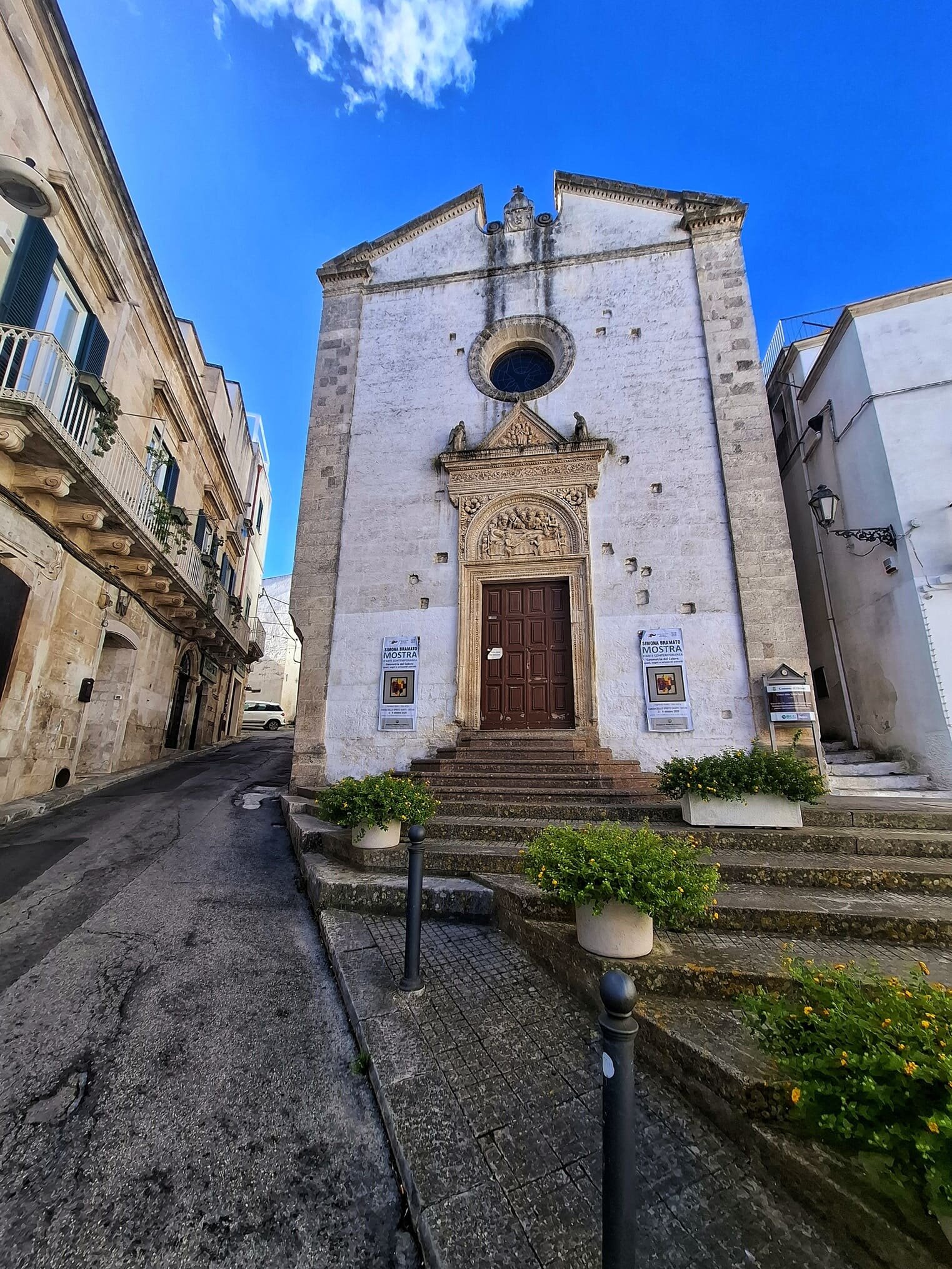 ostuni_esterno_chiesaspiritosanto.jpeg