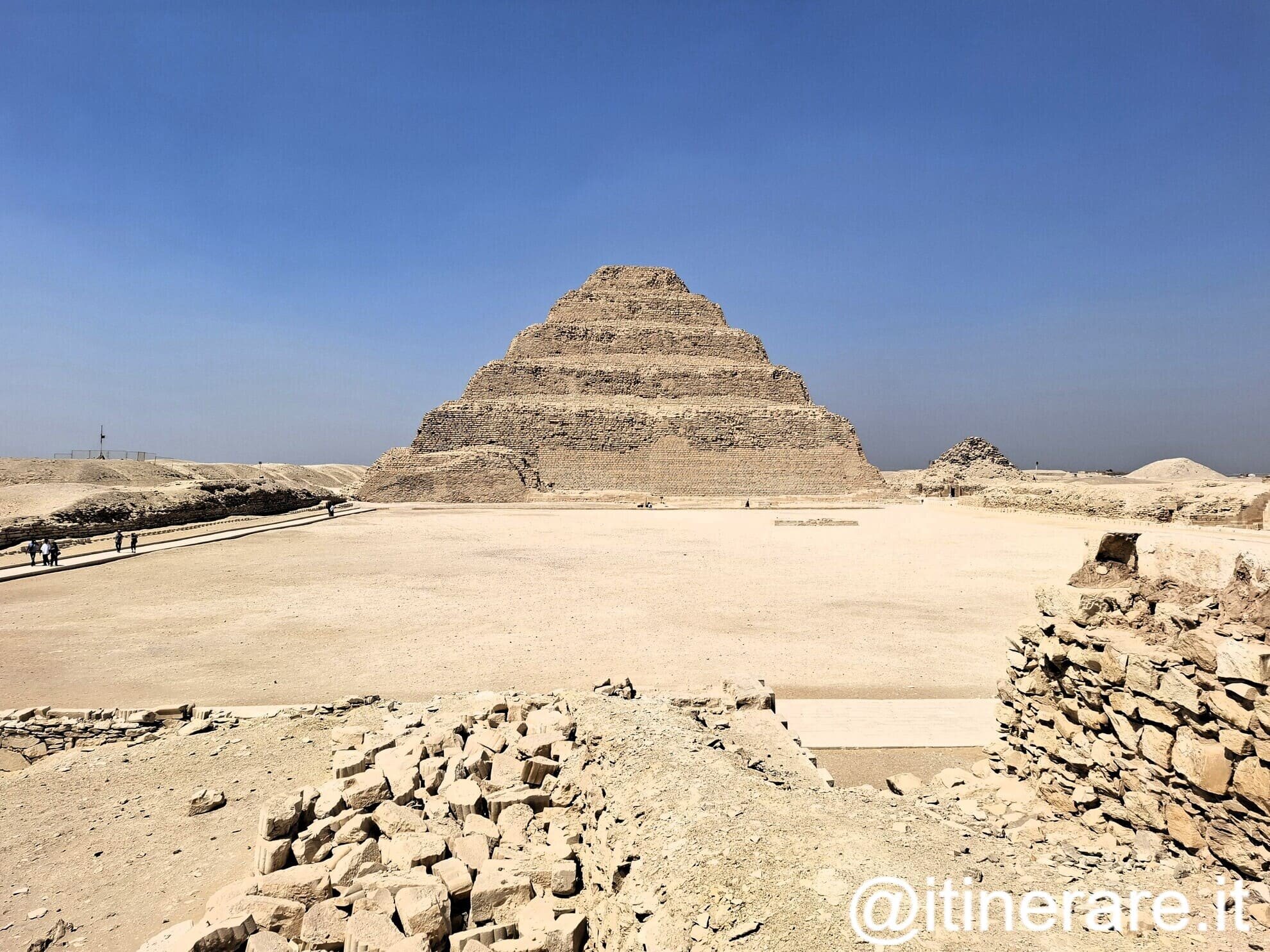 piramide-djoser-2---copia.jpeg piramide-djoser-2---copia.jpeg