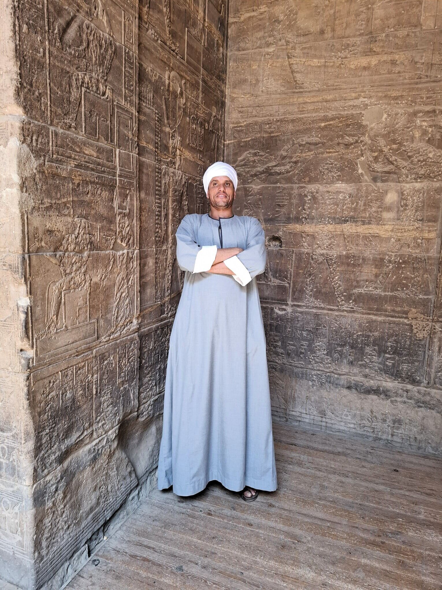 tempio-di-iside-persona---copia.jpeg tempio-di-iside-persona---copia.jpeg