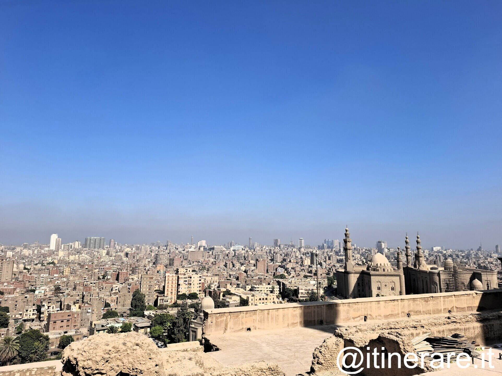 cairo-dallalto.jpeg cairo-dallalto.jpeg