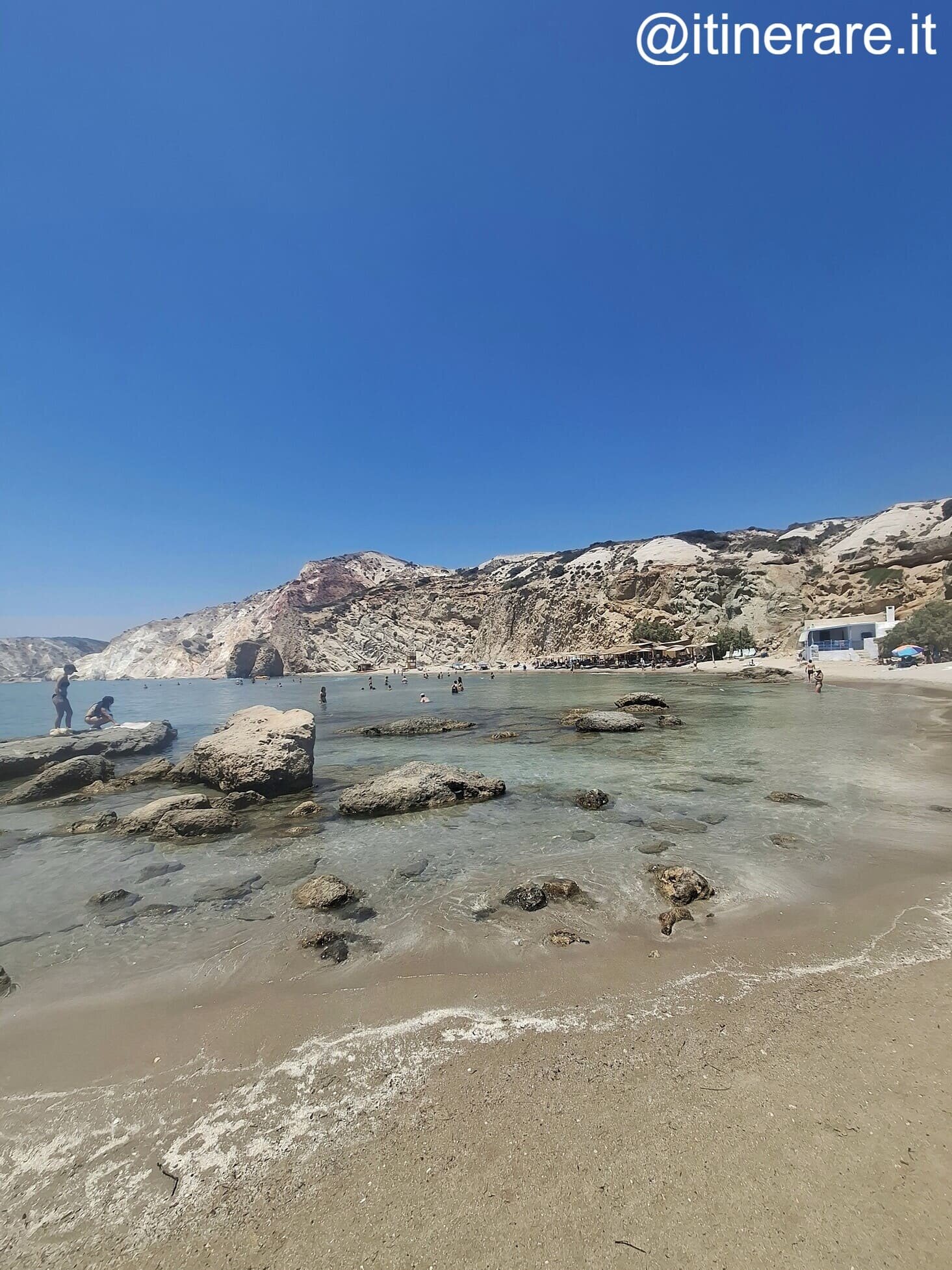 milos_giovedì_vista_firiplaka.jpeg milos_giovedì_vista_firiplaka.jpeg