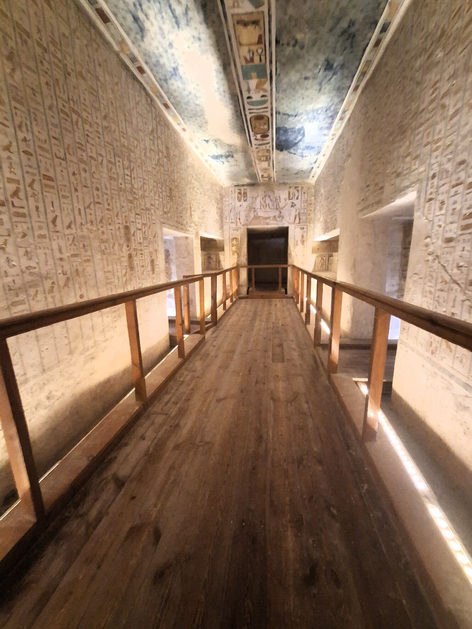 interni-tombe-valle-re---copia.jpeg interni-tombe-valle-re---copia.jpeg