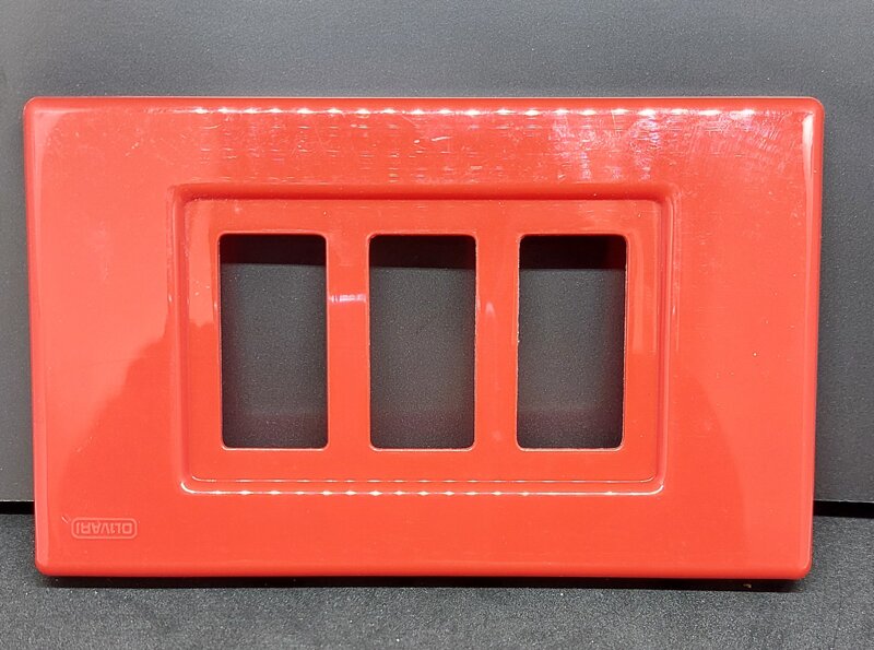 placca-magic-compatibile-quadrata-rossa