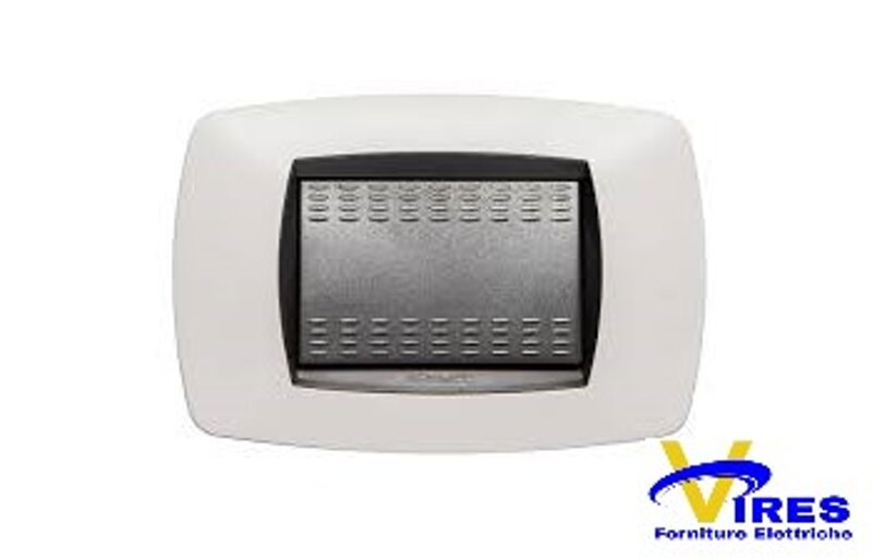 modo-placca-3-posti-bianco-opaco