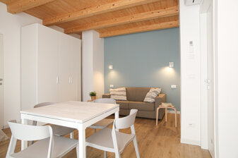 tavolo apt. 2.jpeg