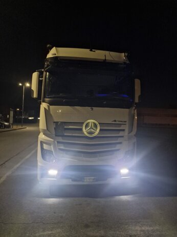 camion fronte2.jpeg