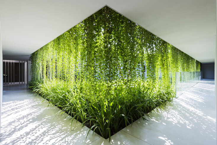 Programma didattico interior design tra materiali colore luce e tecnologie