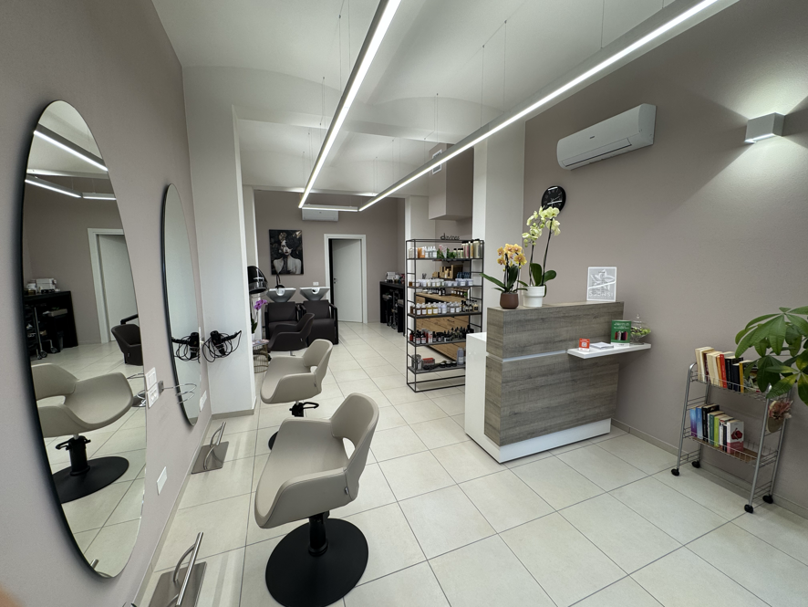 5-sensi-parrucchiere-carpi-interni-moderni-spa