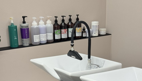 cliente-massaggio-cute-salone-5-sensi-carpi-spa