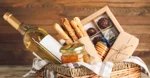 welcome-pack-siciliano-ti-aspetta-unaccoglienza-speciale-con-prodotti-tipici-locali-acqua-fresca-snack-o-dolci-siciliani-caffe-e-biscotti-mini-guida-di-palermo-prezzo-20