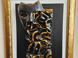 Tecnica: Gesso con maschera,40x50 IN VENDITA con o senza cornice