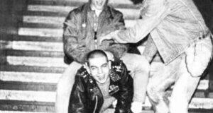 rough_1981_foto%20di%20guido%20m_italian%20skinheads_tunnel.jpeg