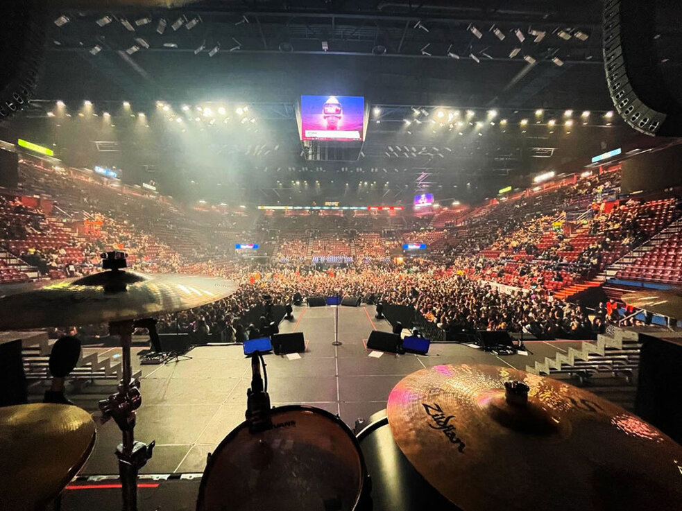 Rocco Robertazzo - Sound Engineer - Backliner - Stage Manager Rocco Robertazzo - Sound Engineer - Backliner - Stage Manager