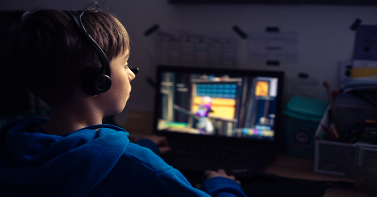 Minori online, così aggirano i controlli sull’età