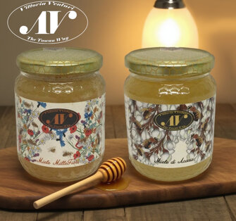 mieli su vassoio e logo.jpeg