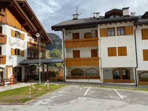 39509c1f44425d74fba6af68403ddb28eaaebabf