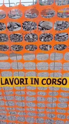 lavori in corso.jpeg lavori in corso.jpeg