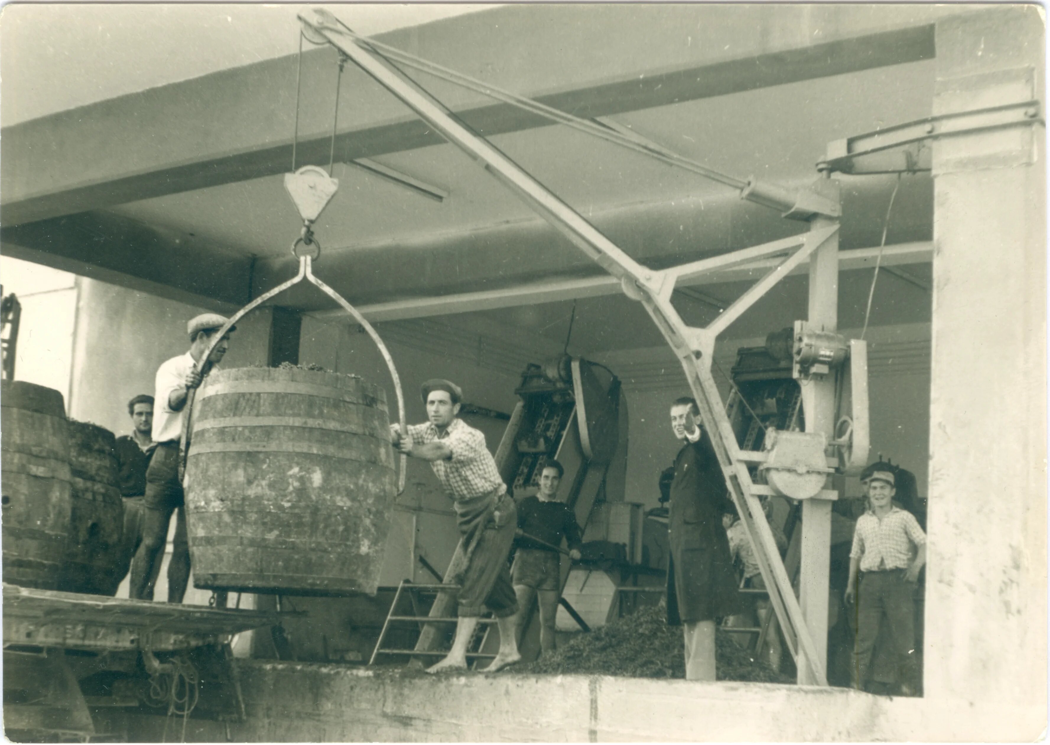 San Donaci (BR), fine anni '50.