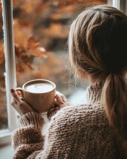 hygge-connessione-autunno-calda-tazza-tina-hansen