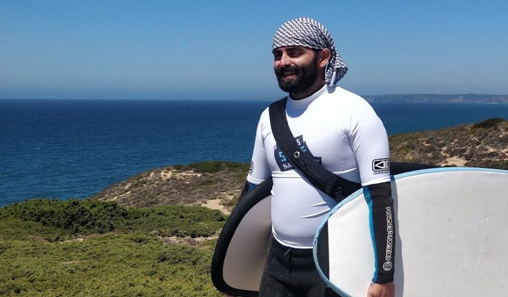 bellu surf.jpeg bellu surf.jpeg