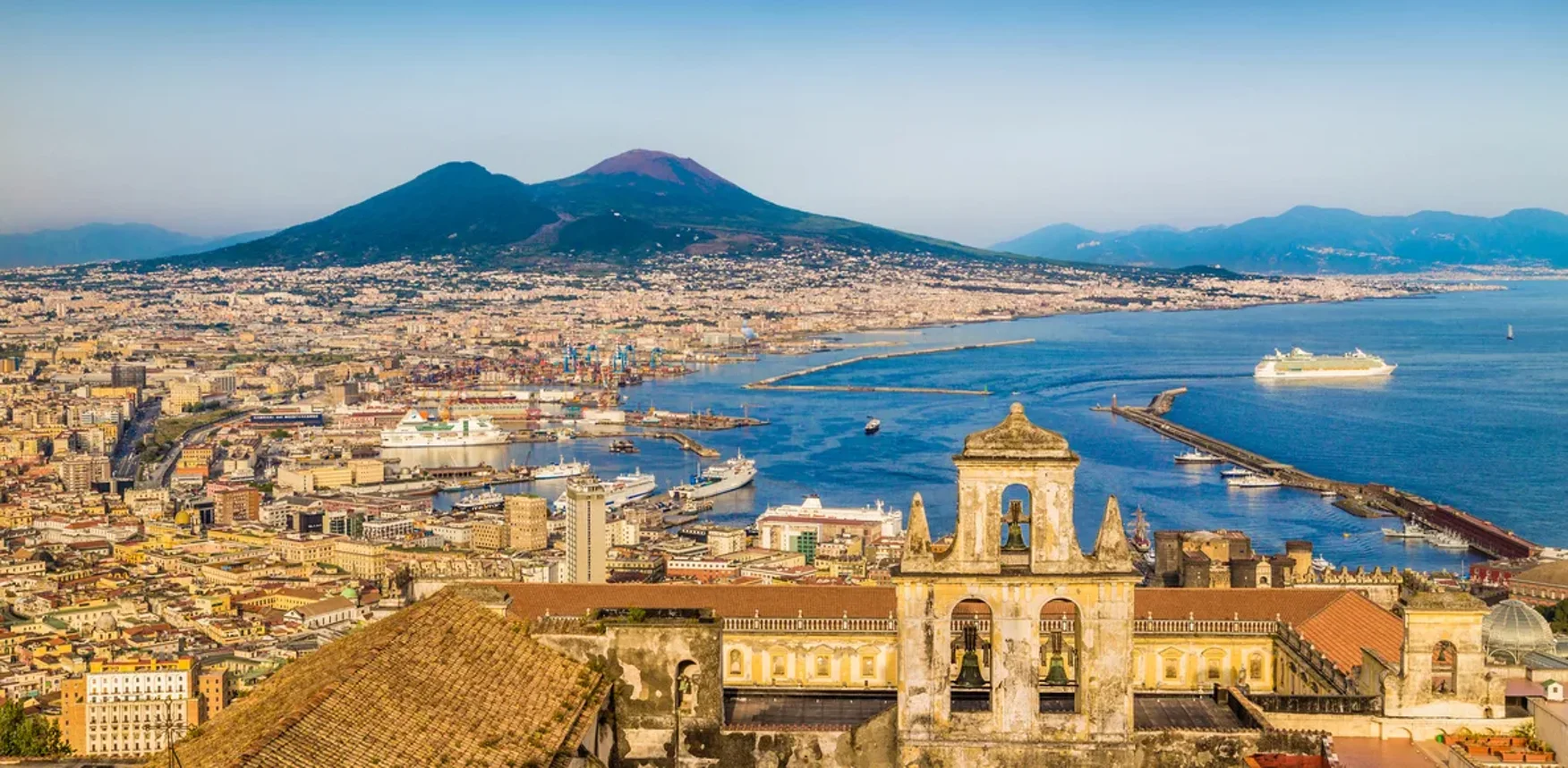 vesuvionapoli1185x581 (1)