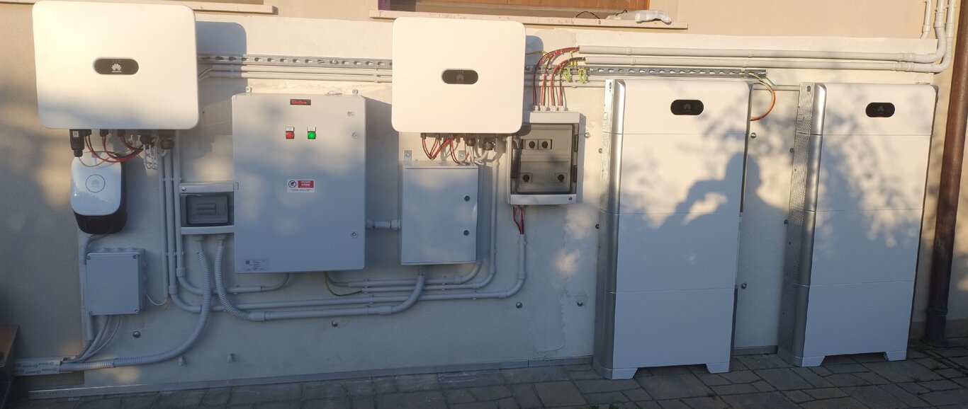 Doppio Inverter in cascata con accumulo e Wallbox HUAWEI