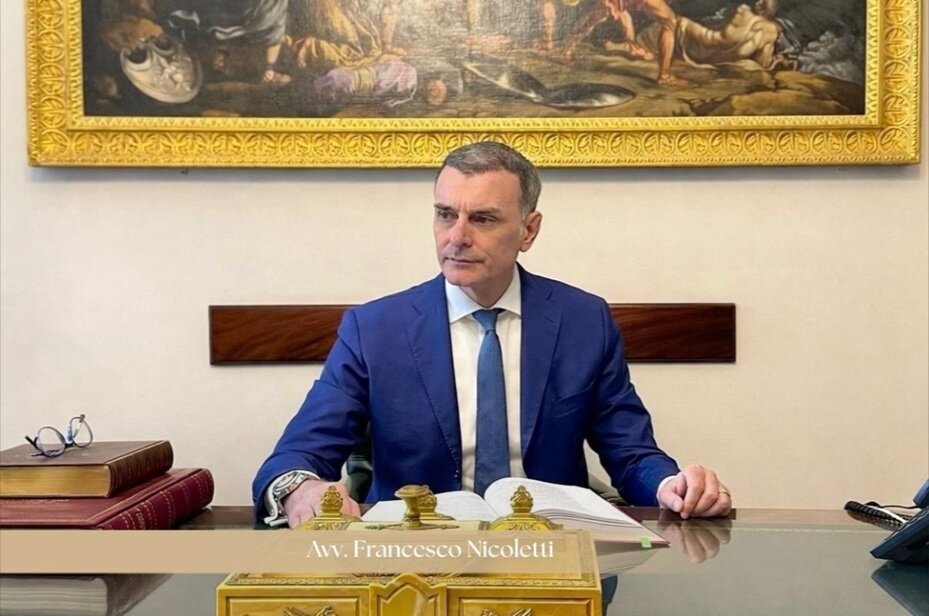 ASSOLTO IN APPELLO DOPO LA CONDANNA IN PRIMO GRADO PER OCCUPAZIONE ABUSIVA DI AREE COMUNALI ASSOLTO IN APPELLO DOPO LA CONDANNA IN PRIMO GRADO PER OCCUPAZIONE ABUSIVA DI AREE COMUNALI