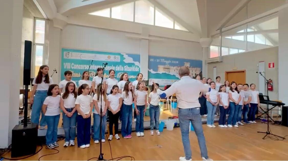 &ldquo;MUSICALMENTE" TRIONFA AL CONCORSO INTERNAZIONALE DELLA SIBARITIDE: PRIMO PREMIO PER I GIOVANI TALENTI DELL&rsquo;I.C &ldquo;AMARELLI&rdquo;