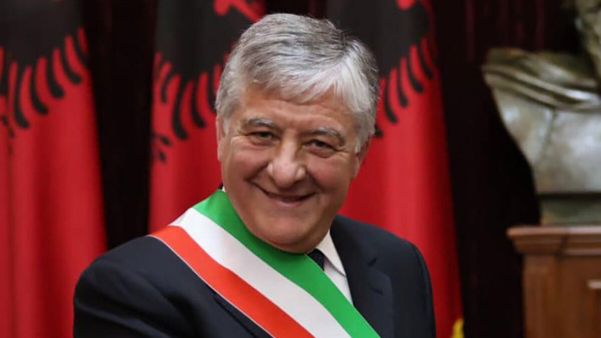 SAN DEMETRIO, IL SIPARIO SI ALZA SULLA RINASCITA: IL 25 APRILE INAUGURA IL TEATRO ARBËRESHË