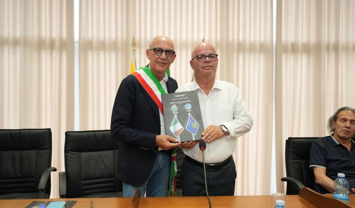 CULTURA ARBERESHE, FIRMATO PATTO DI AMICIZIA TRA VACCARIZZO E RAHOVEC